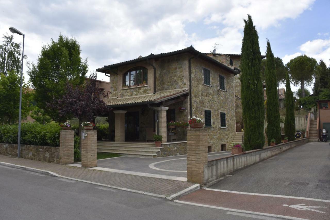 サン・クイーリコ・ドルチャ La Torre Houseヴィラ エクステリア 写真